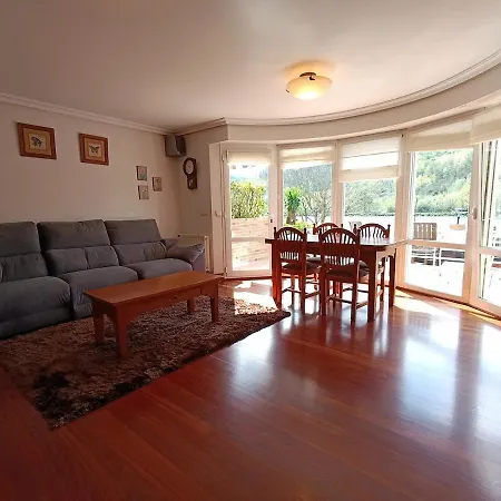 Holiday home Adosado En *