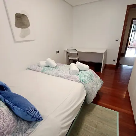 Holiday home Adosado En *